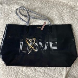2 for 35$:NWT Victoria Secret Tote Bag